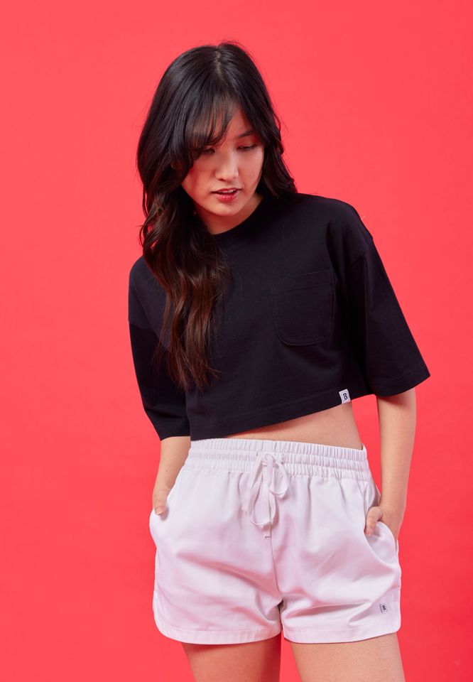 Billings by Khaki Bros. เสื้อยืดคอกลม ทรง Loose Crop fit BL23K004