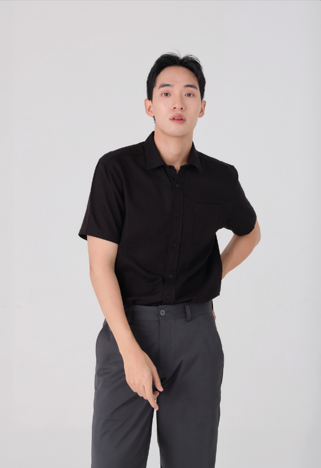 Khaki Bros. - คาคิบรอส - Short Sleeve Shirt Regular Fit - เสื้อเชิ๊ตแขนสั้น ทรง Regular Fit - KM26S008